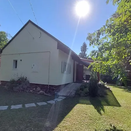 Rev1 Vendeghaz Apartment Revfulop