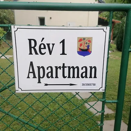 Lägenhet Rev1 Vendeghaz Révfülöp